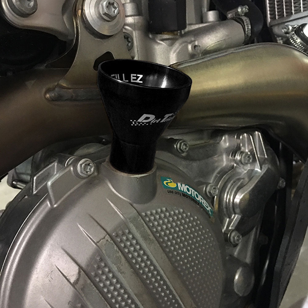 Dirt Tricks Fill EZ Oil Filler