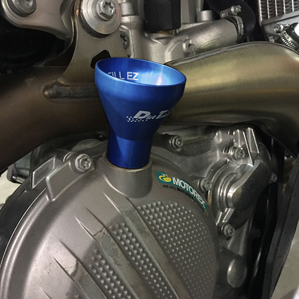 Dirt Tricks Fill EZ Oil Filler