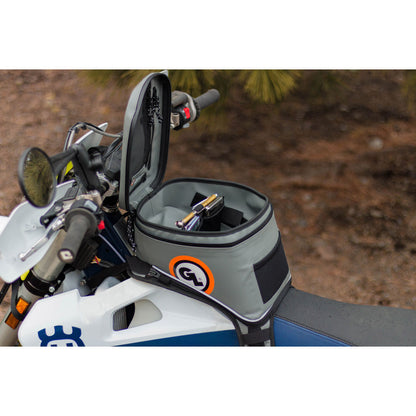 Giant Loop Fandango Tank Bag 2024