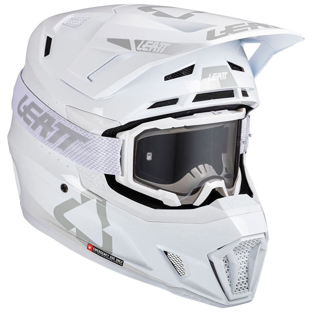 LEATT MOTO 7.5 HELMET WITH 4.5 VELOCITY GOGGLE