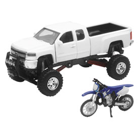 NEW RAY DIE-CAST WHITE CHEVY SILVERADO 4X4 WITH YAMAHA DIRT BIKE