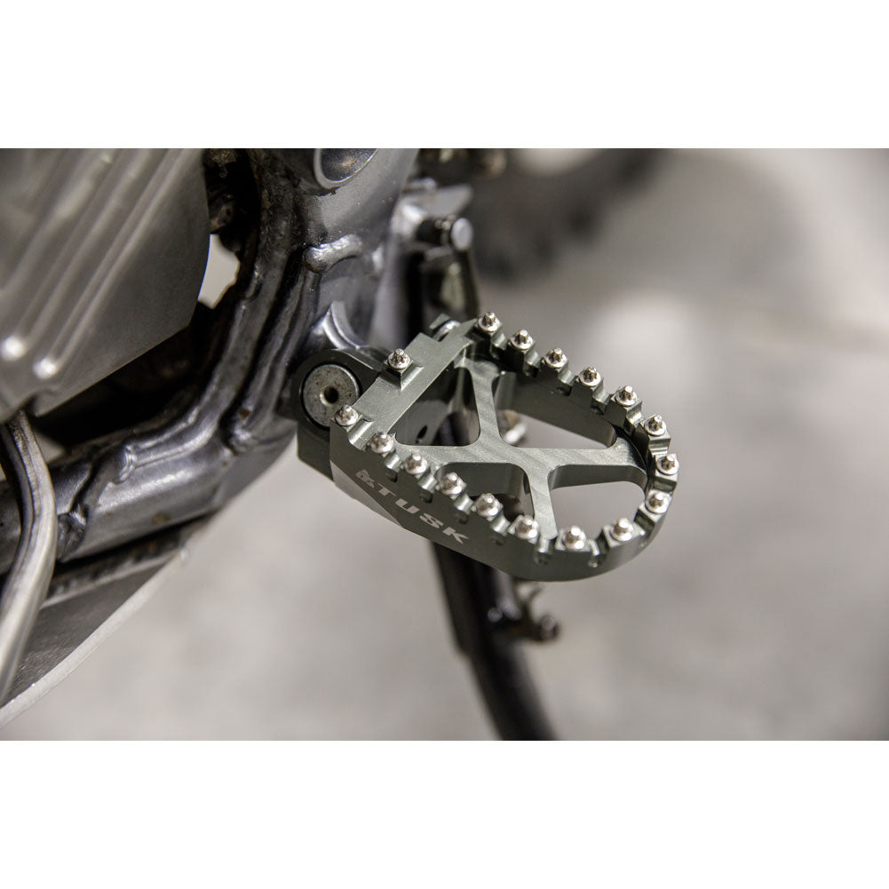 Tusk Billet Race Foot Pegs